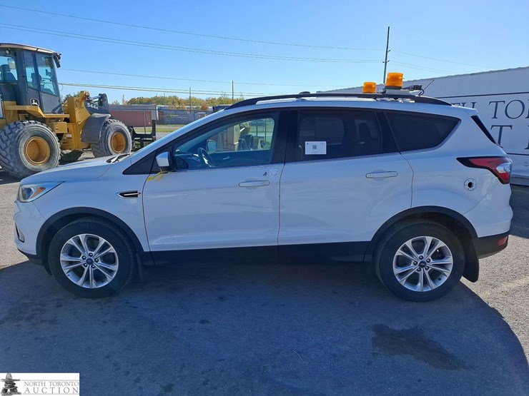 2018-ford-escape-image-8
