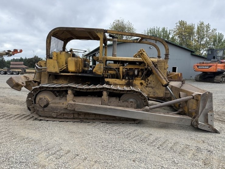 1963-caterpillar-d8h-image-3