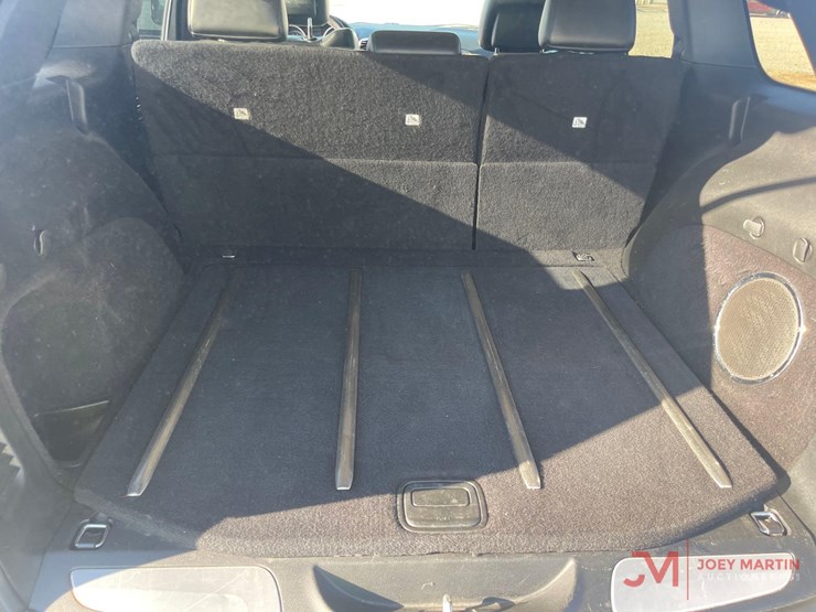 2013-jeep-grand-cherokee-limited-image-27