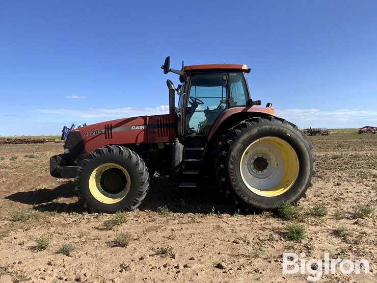 2005-case-ih-mx285-image-8