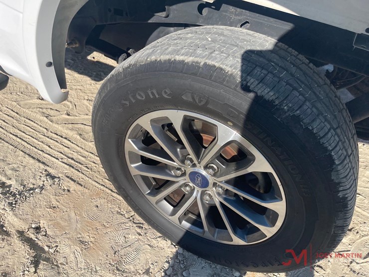 2018-ford-f150-xlt-image-11