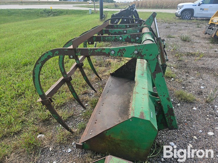 john-deere-158-image-8