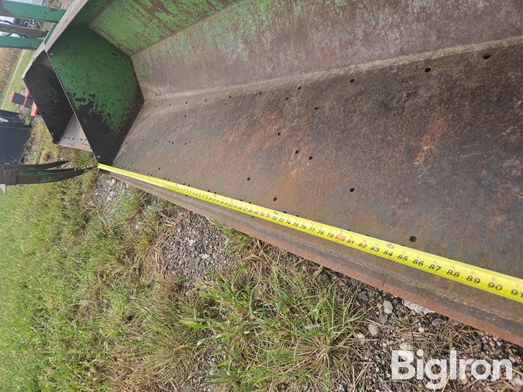 john-deere-158-image-14