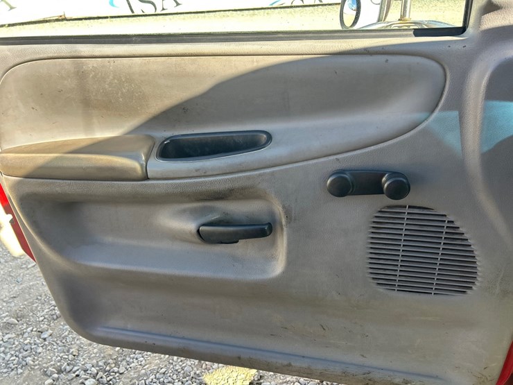 1997-dodge-3500-image-57