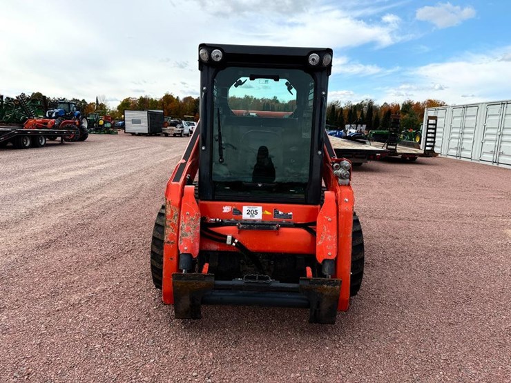 kubota-ssv75-image-2