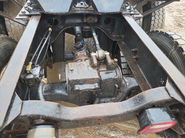 1994-mack-rd688s-image-14