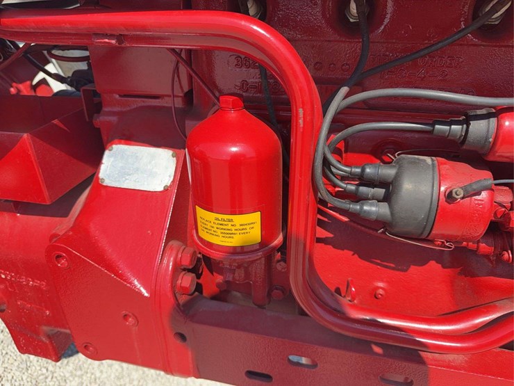farmall-350-image-30