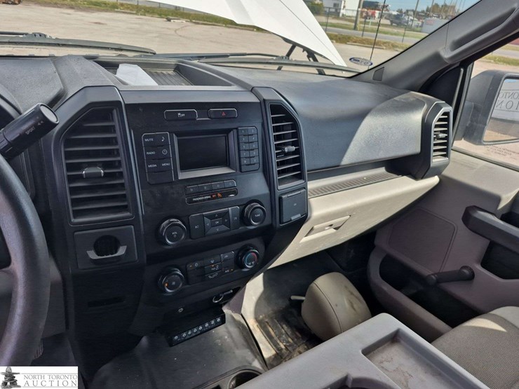2016-ford-8-ft-image-12