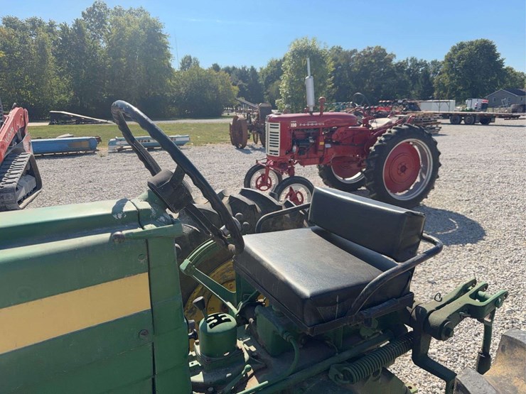 1958-john-deere-420-image-32