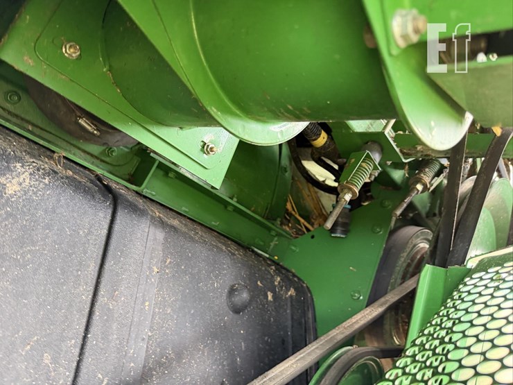 2011-john-deere-9770-sts-image-59