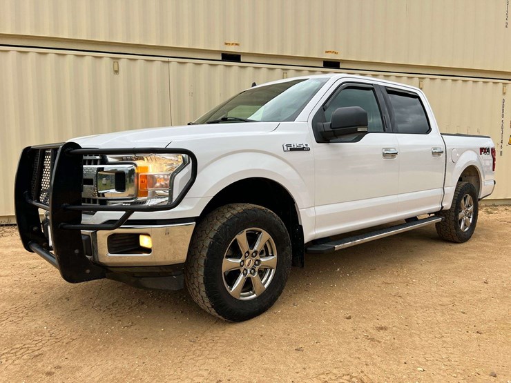 ford-f150-xlt-image-1
