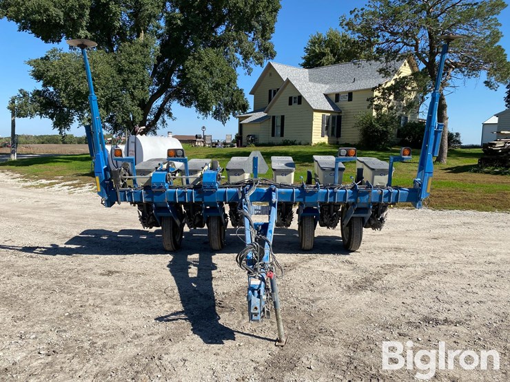 kinze-3000-image-2