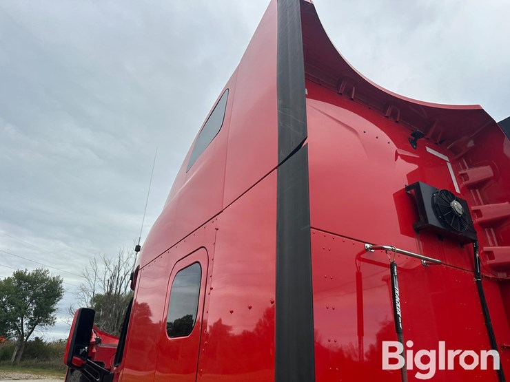 2021-peterbilt-579-image-20
