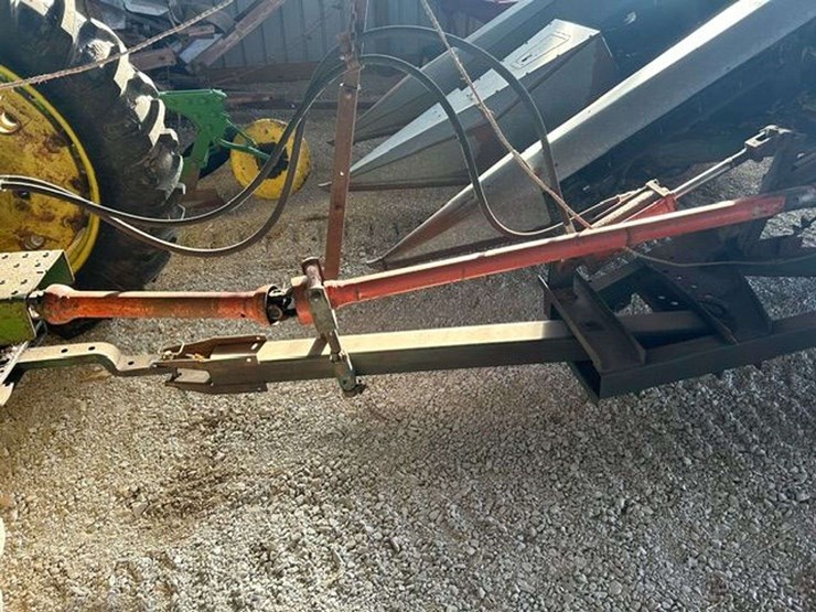 new-idea-2-wide-row-corn-picker-image-3
