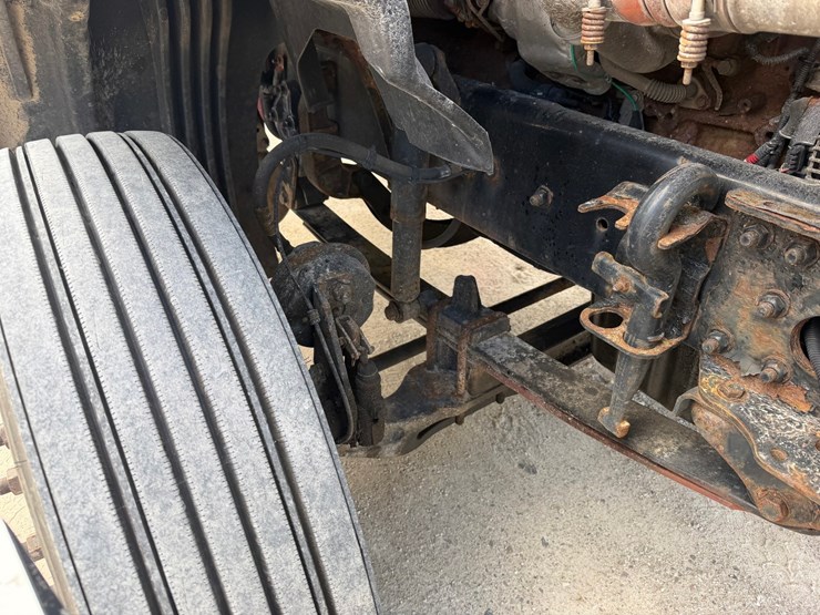 #1608-•-2019-freightliner-cascadia-single-axle-day-cab-image-46