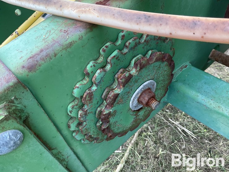 john-deere-7000-image-18