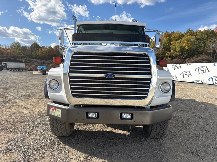1991-ford-l9000-image-8