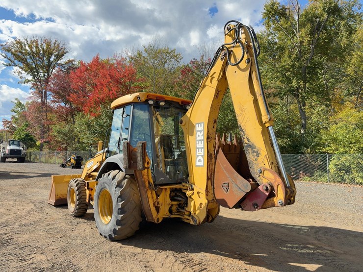 2002-deere-410g-image-3