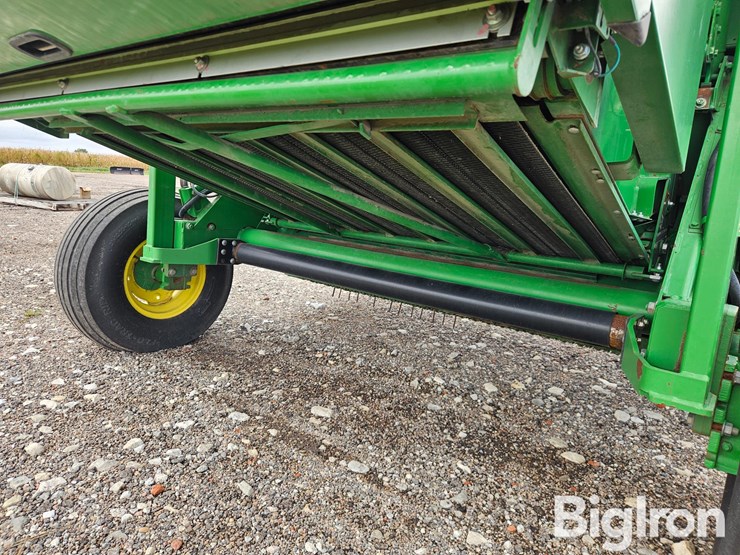 2003-john-deere-567-image-20
