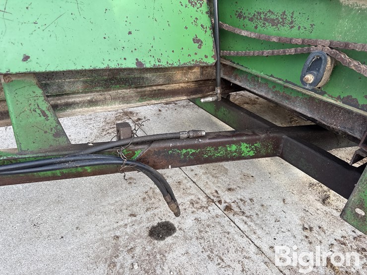 john-deere-450-image-16