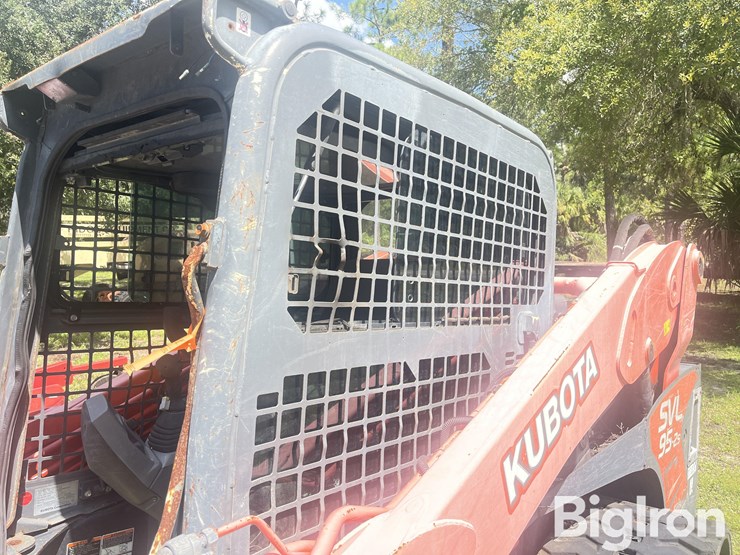 2019-kubota-svl95-2s-image-13