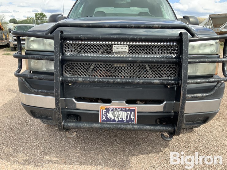 2005-chevrolet-silverado-3500-image-11