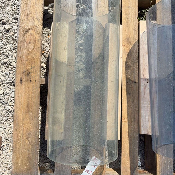 Visible Pump Cylinder