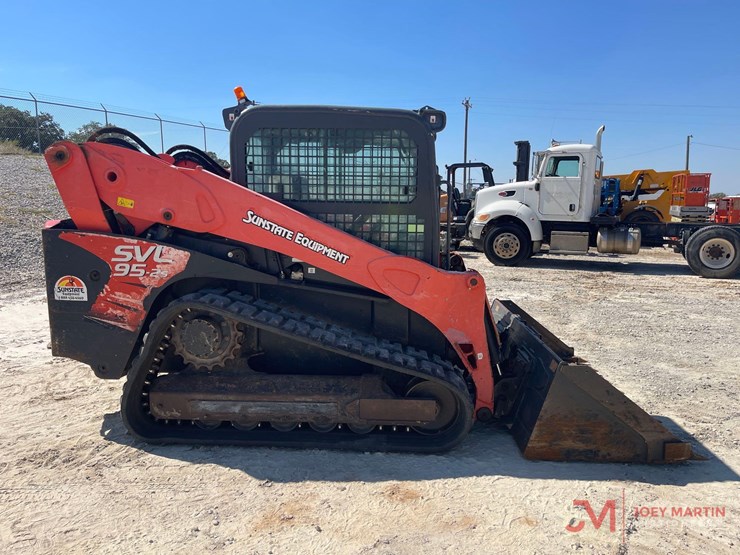 kubota-svl95-2s-image-2