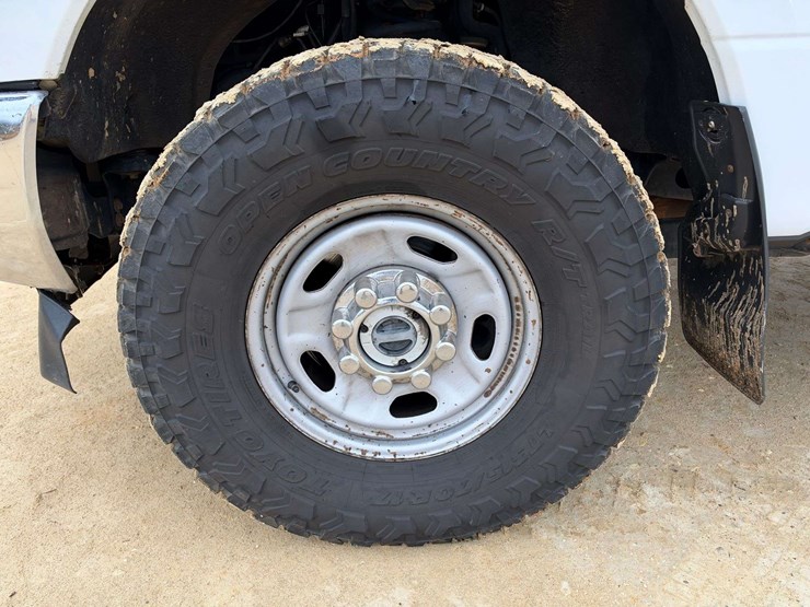 ford-f250-xl-image-19