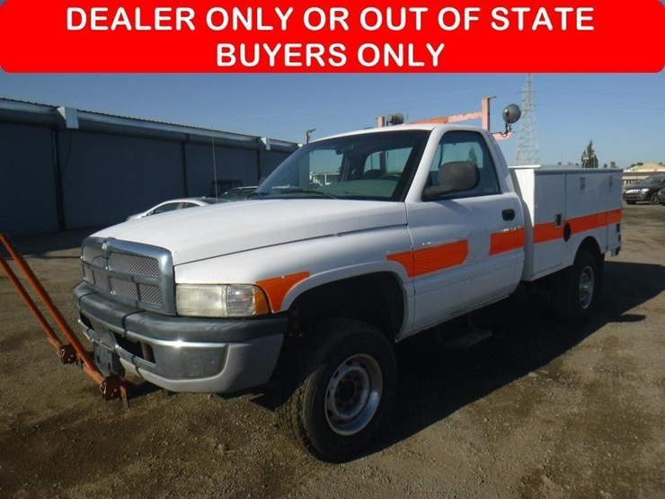 2002-dodge-ram-2500-image-1