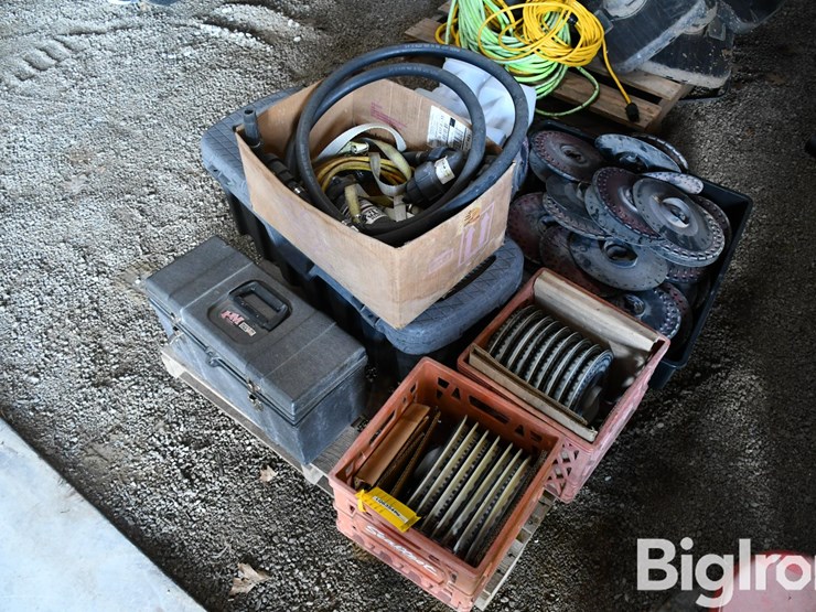 pallet-of-farm-support-image-1