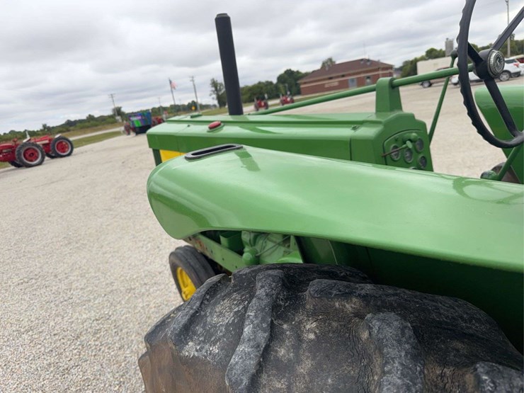 john-deere-620-image-41