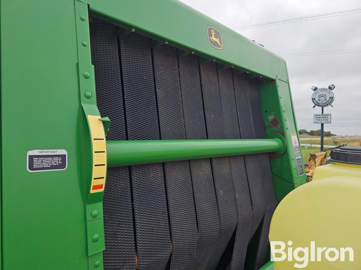 2003-john-deere-567-image-13