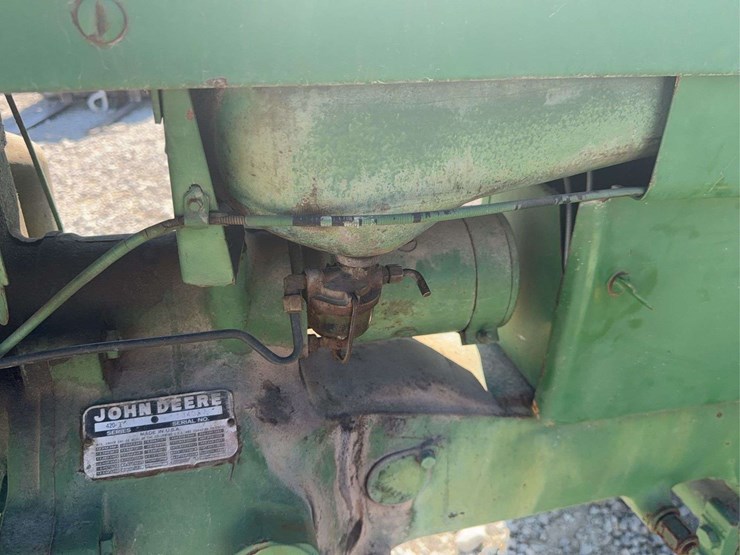 1958-john-deere-420-image-24