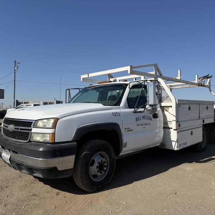 2006 CHEVROLET 3500
