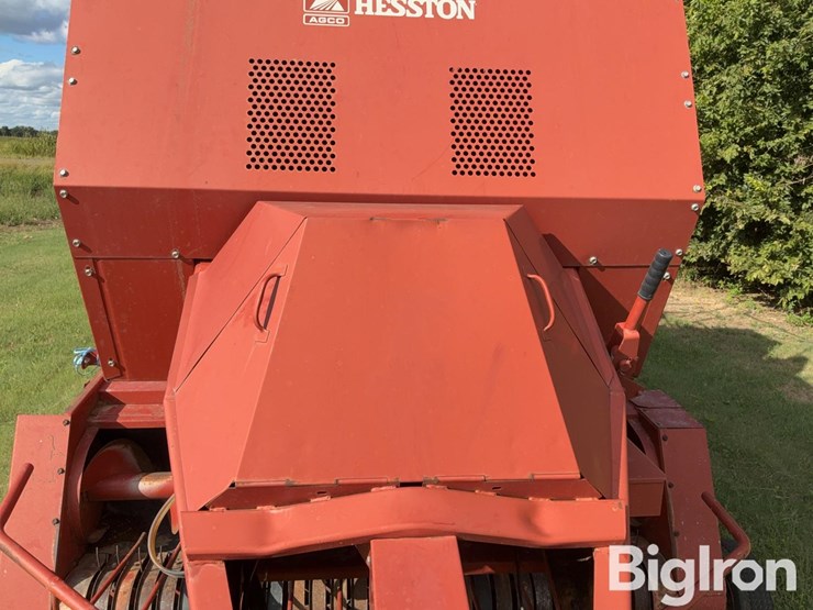 1997-hesston-4755-image-13
