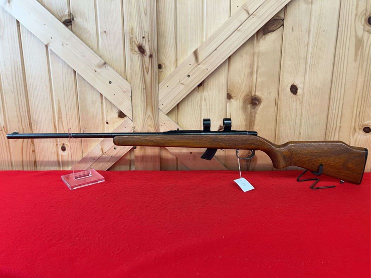 remingtonn-model-581-.22-lr-bolt-action-rifle-image-3