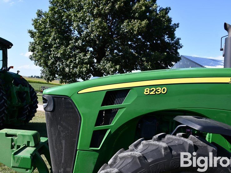 2008-john-deere-8230-image-13