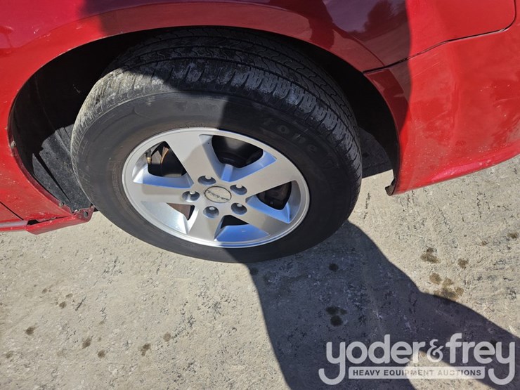 2012-dodge-grand-caravan-image-9