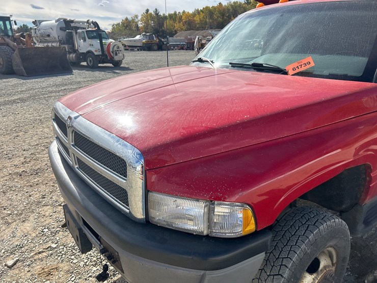 1997-dodge-3500-image-12