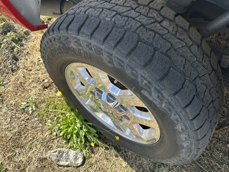 2012-chevrolet-silverado-3500-image-15