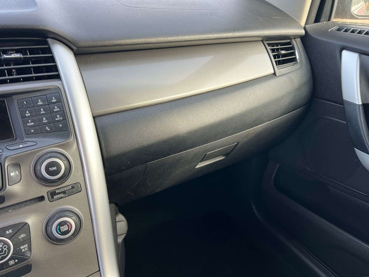ford-edge-sel-image-18