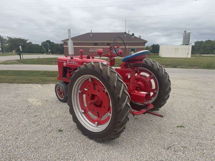 farmall-super-h-image-3