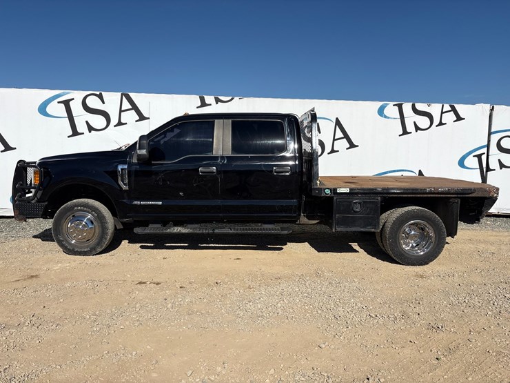 2017-ford-f350-xl-image-2