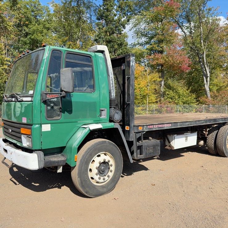 1988 FORD 7000