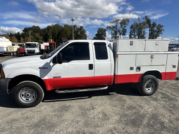 2006-ford-f350-xl-image-2