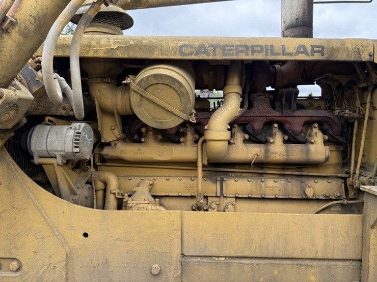 1967-caterpillar-d8h-image-22