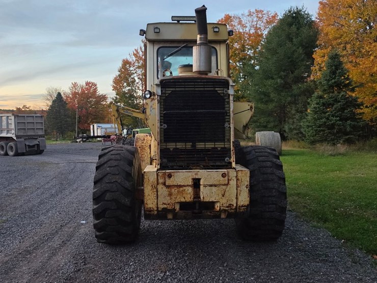 deere-644b-image-5