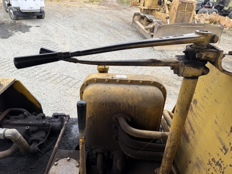 1963-caterpillar-d8h-image-29