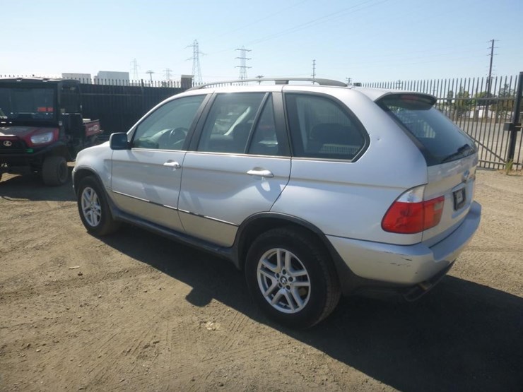 2005-bmw-x5-image-4